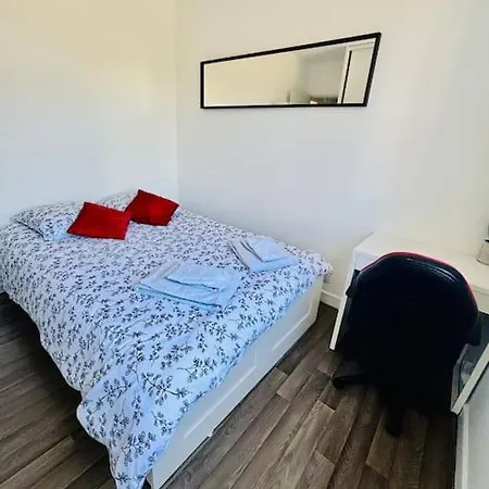 Cosy Centre Proche Tram, Parking *